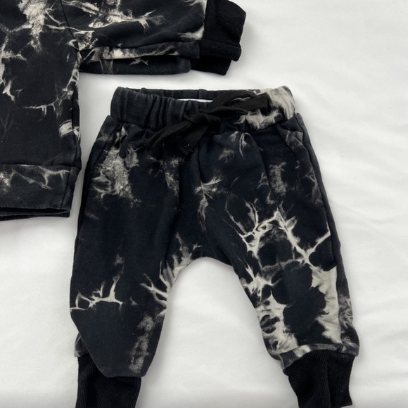 Olive & Scout baby tie dye pullover and joggers set - Picture 2 of 2
